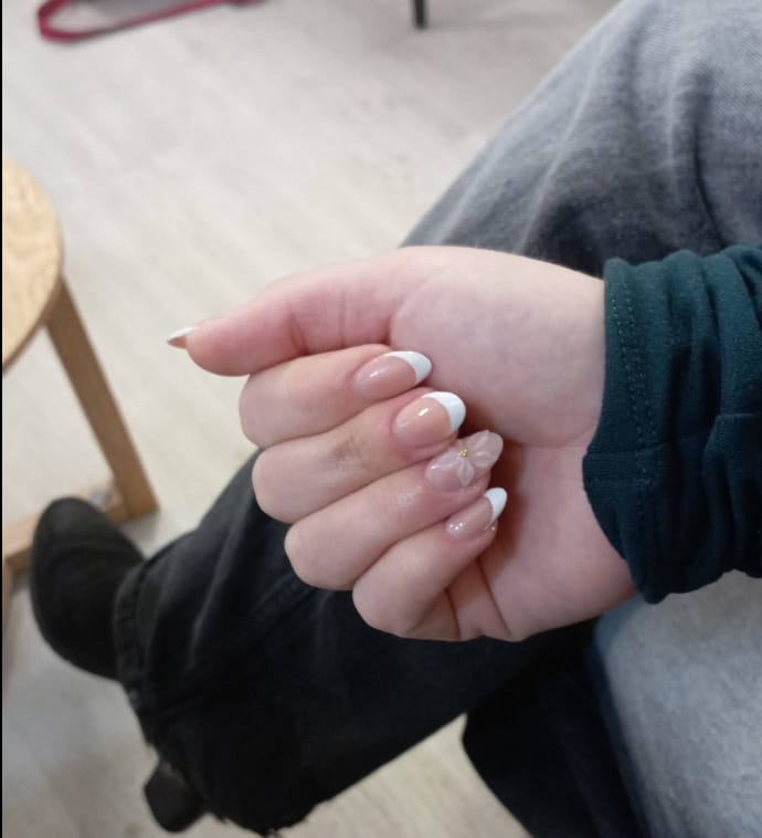 Nageldesign bei Glossy Nails & Beauty Jena 42